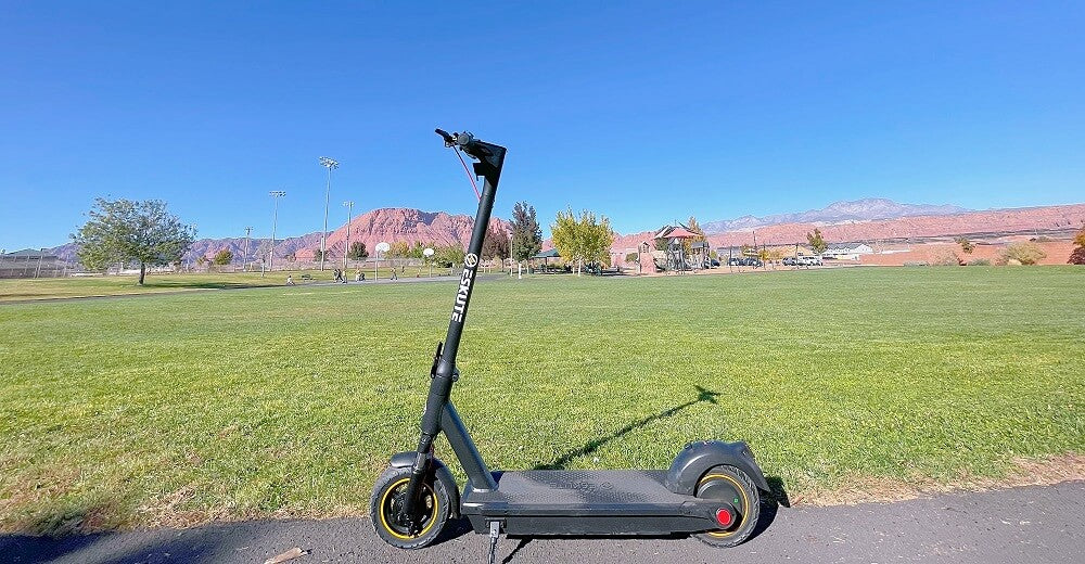 electric scooter v.s. electric bicycle