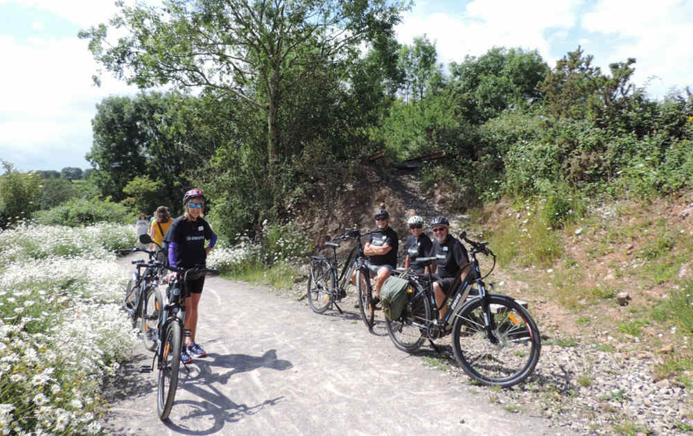 people go cycling in a group for fun