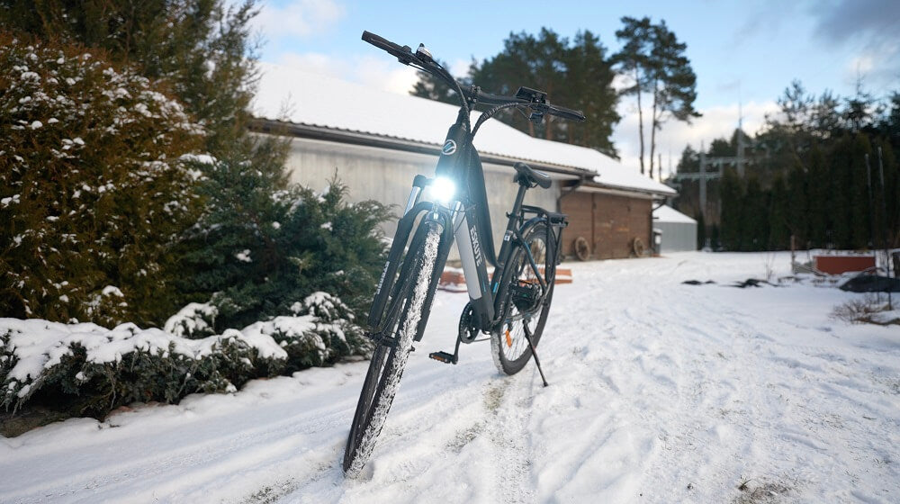 what's important when riding e bikes in winter