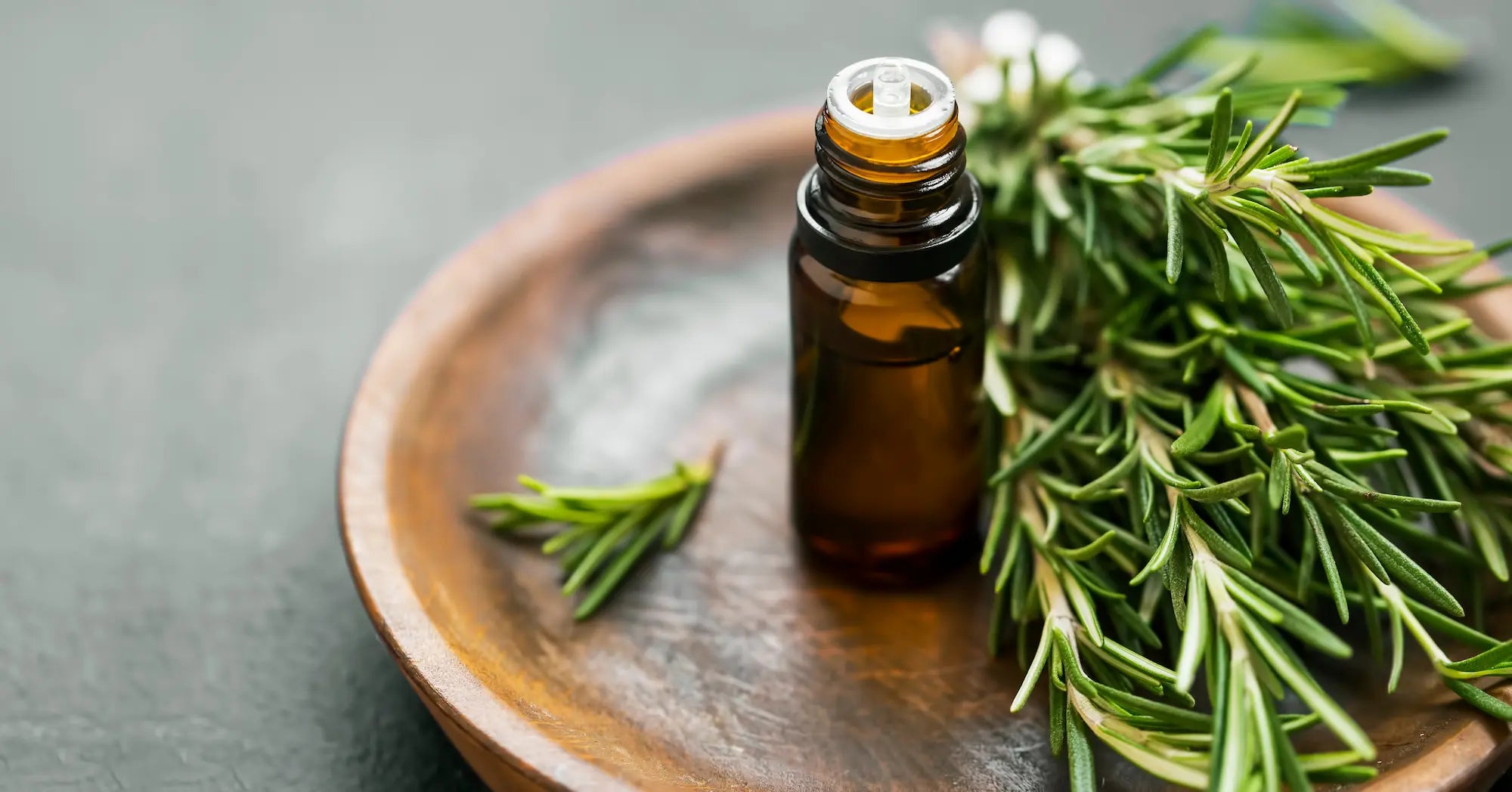 rosemary oil for hair growth vs minoxidil