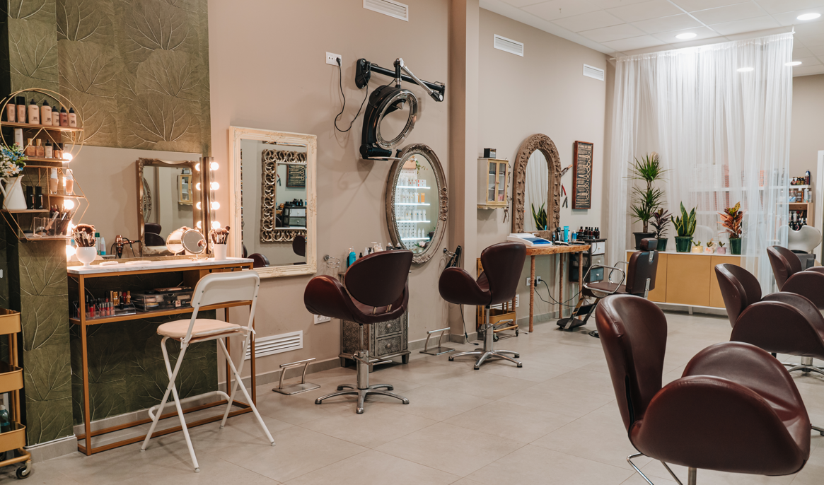 How to Use Foils to Help Save Time and Elevate Your Services in the Salon