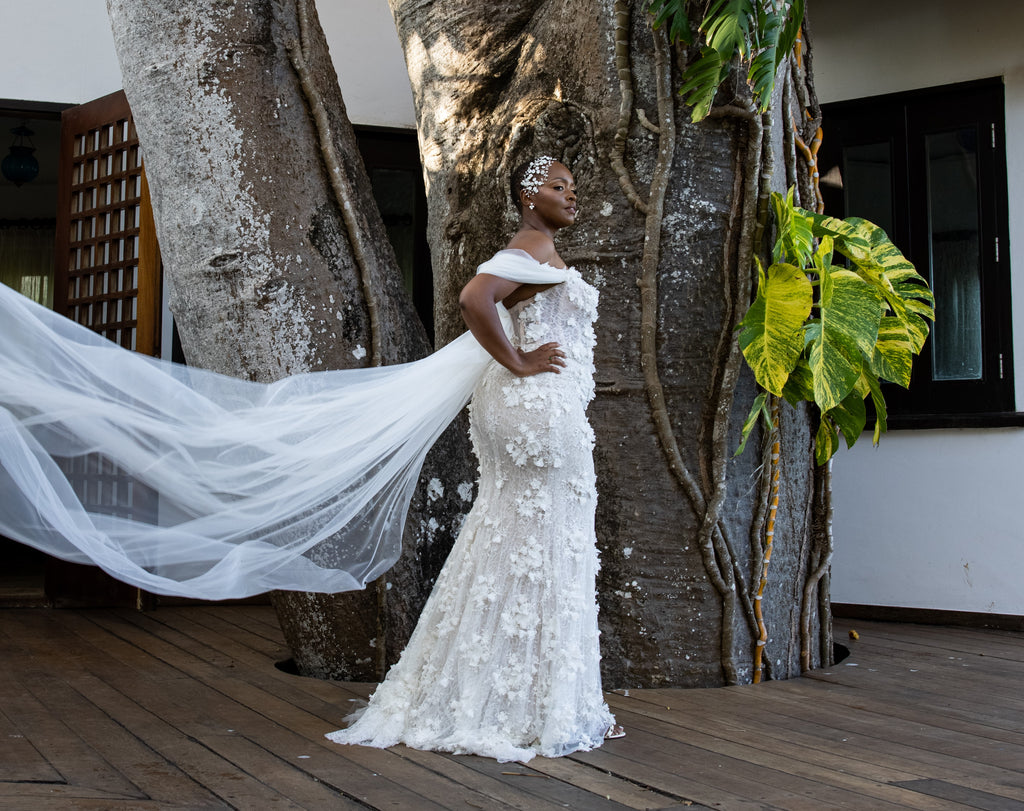 Real bride Caroline wearing Bianca headdress