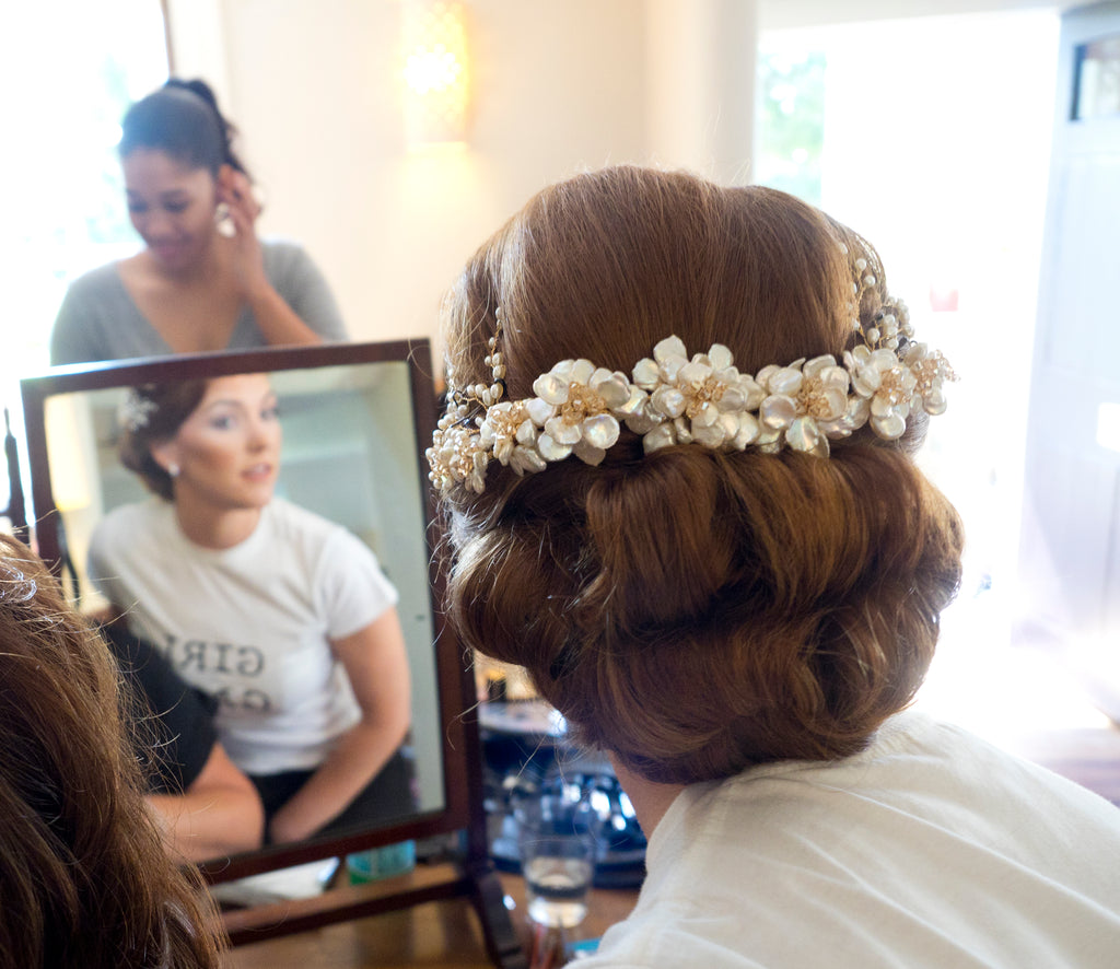Real bride Madeleine wearing bespoke Laurel and Florrie Hairpiece