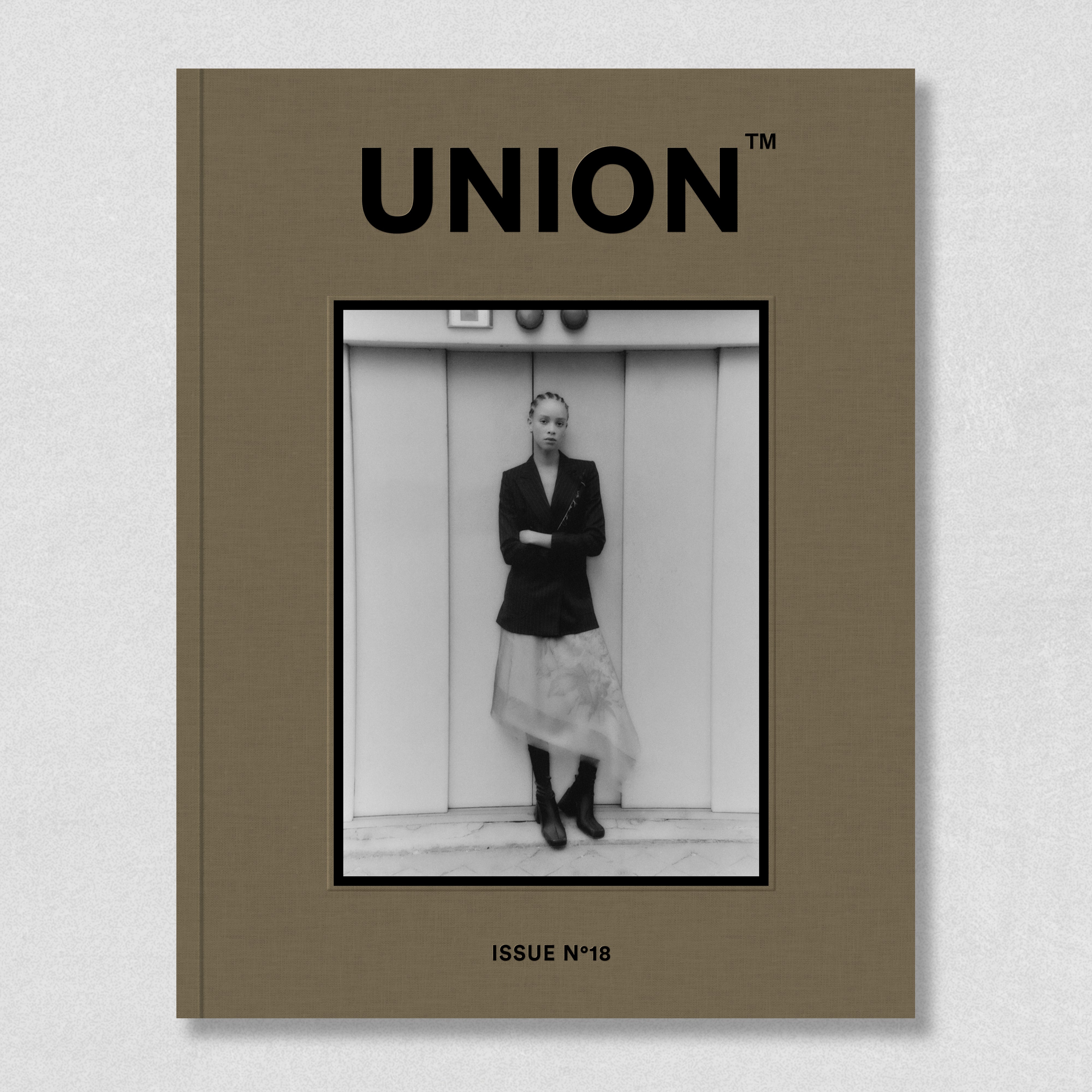 高級ブランド 希少❗️September in London 【UNION MAGAZINE】 洋書