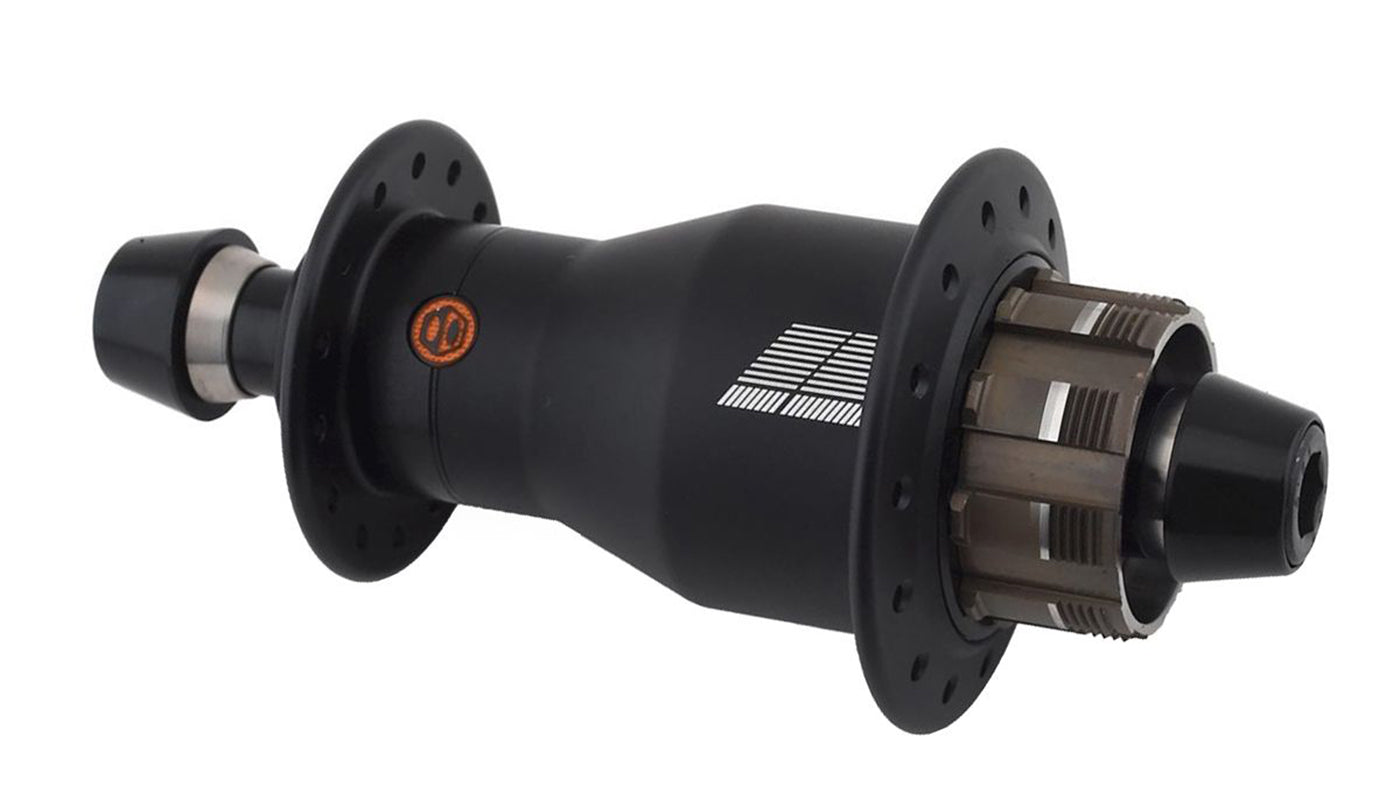 BOX ONE STEALTH EXPERT REAR HUB 28H