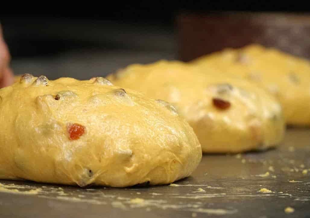 Impasto del panettone preparato con lievito madre vivo