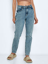 Afbeelding in Gallery-weergave laden, NOISY MAY KATY HIGH WAISTED MOM JEANS BLUE
