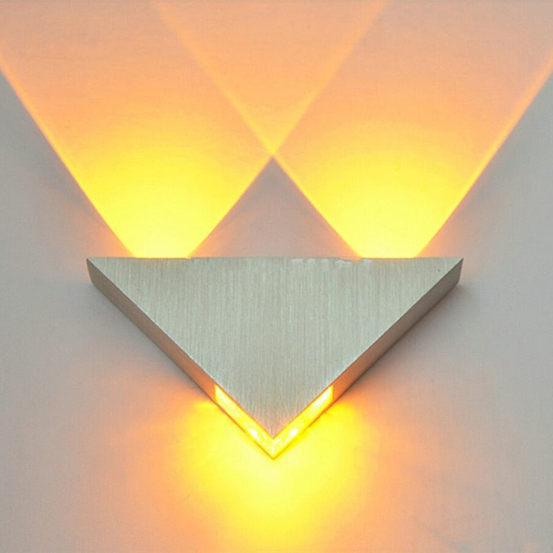 Modern LED Triangle Lamp – Focal