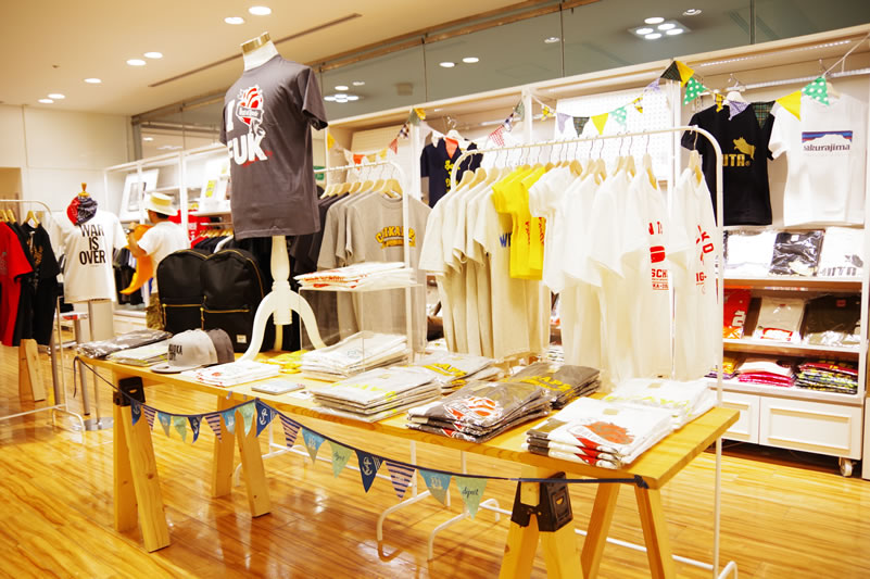 Miscellaneous goods store incube Tenjin store