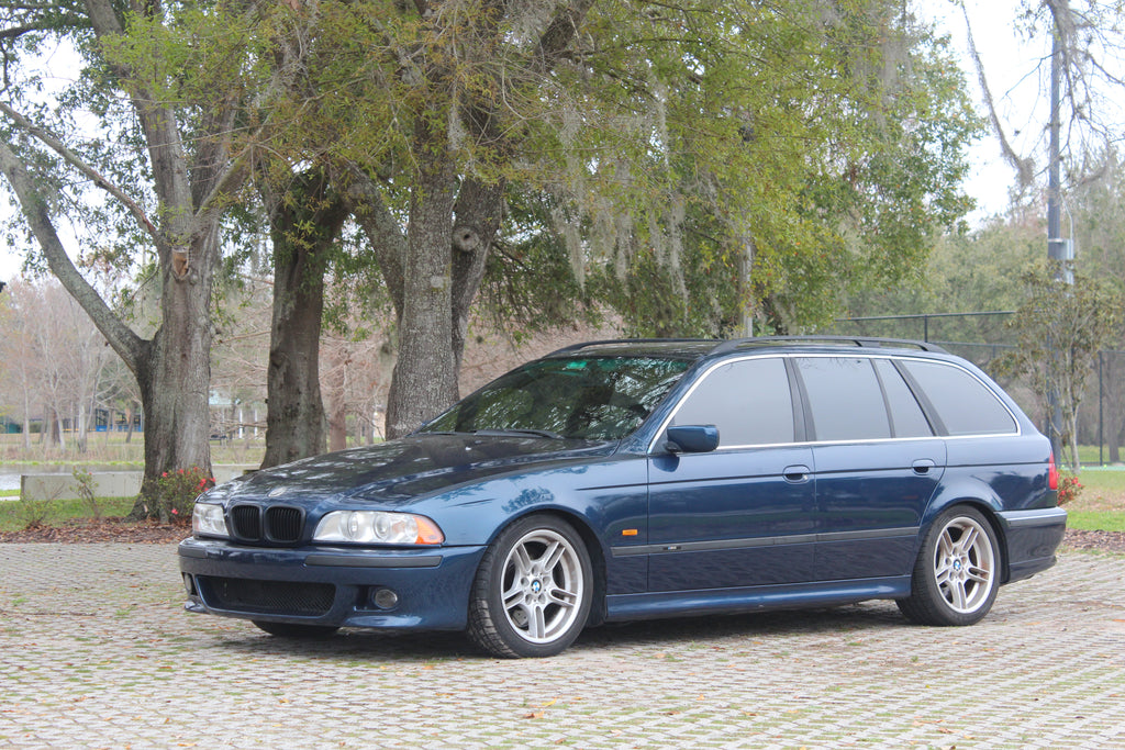 e39 m5 touring wagon slammed bagged stance lowered air