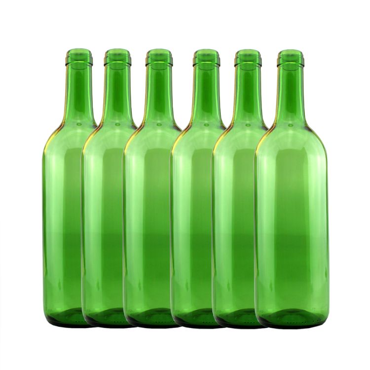 В бутылке зеленый. Бутылка вина зеленая. Бутыли от вина зелёные. Изумрудная бутылка. Зеленые бутылки купить