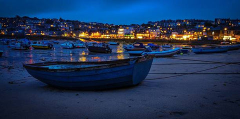 Trip Cornwall St Ives by night