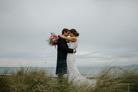 Wedding in Scotland scottish bride and groom