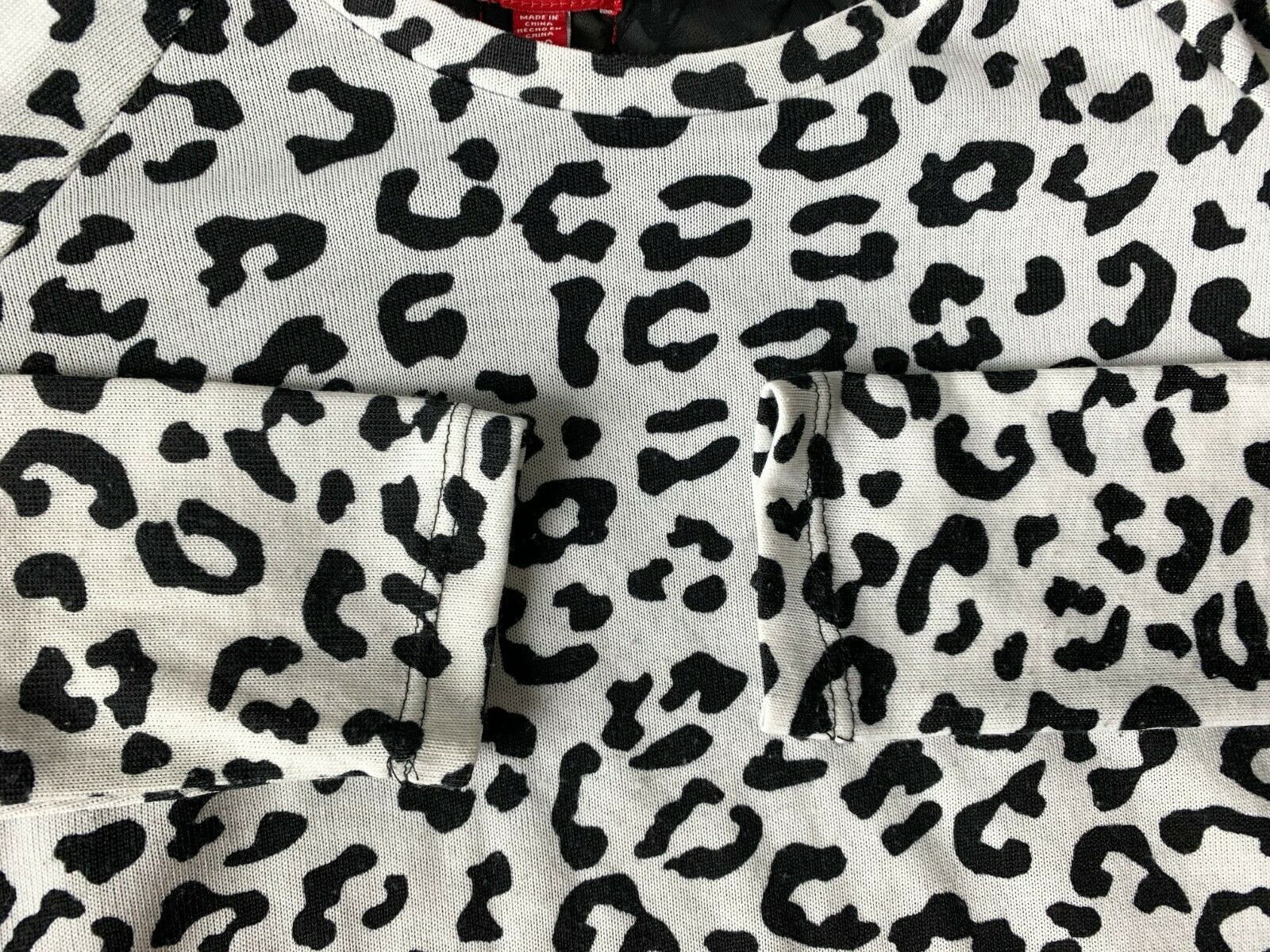 BONGO Women's Black & White Cheetah Print Shirt Split Back w Black Underlay Sz S