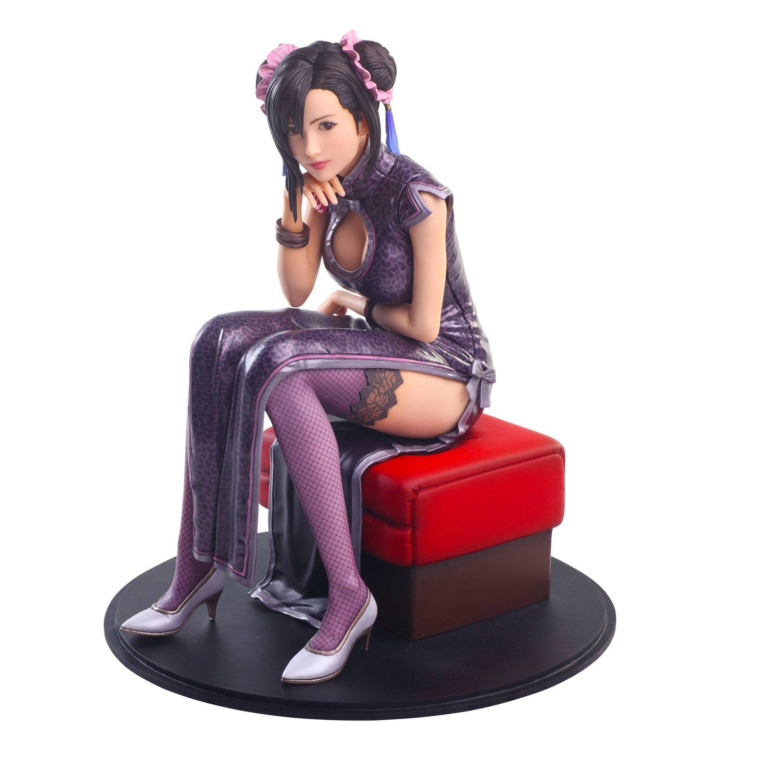 tifa lockhart statues