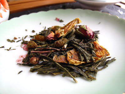 T2's Autumn blend – green tea, orange, rose & raisins