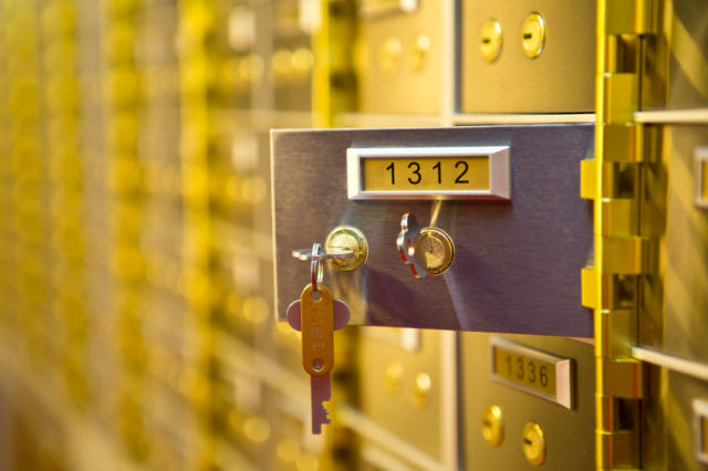 Safety Deposit Box vs Smart Safe