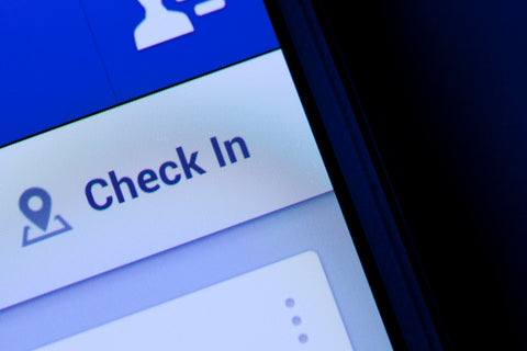 Facebook check in button