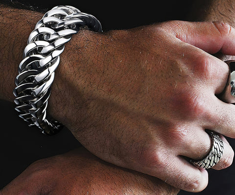 Men's jewelry is making a comeback