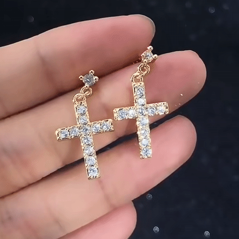 Zuringa men's crystal cross earrings