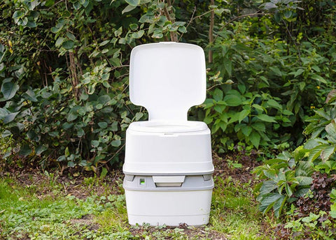 How does a chemical toilet work?