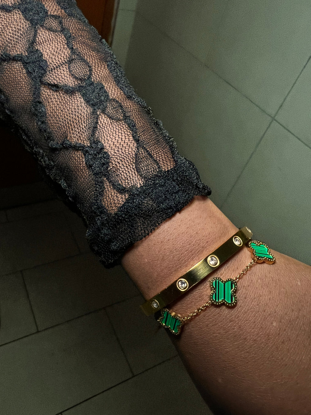 clover bracelet cartier