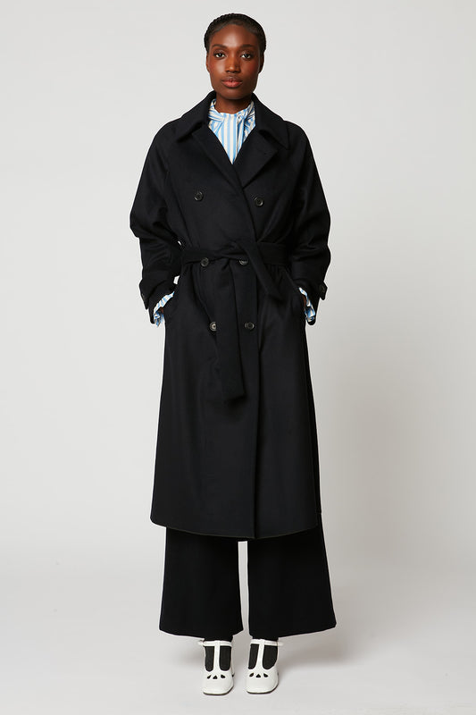 が大特価！ Coat Oversized Belted three apartment トレンチコート