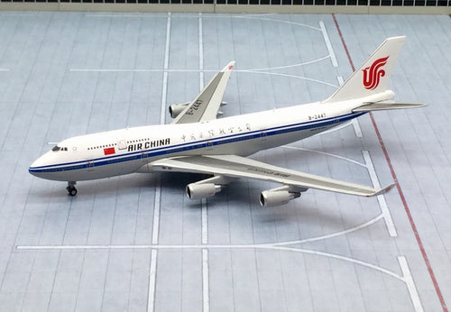 JC Wings 1/400 Air China Boeing 747-400 B-2472 – First Class