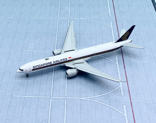 名作 JCWings 1/200 マレーシア航空 B777-200ER 9M-MRA 在庫品特価