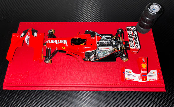 Ferrari F1 2000 Equipo Scuderia Ferrari patrocinado por Marlboro - Gran  Premio de Fórmula 1 de Japón 2000. Maqueta de coche en escala 1/24  fabricado p