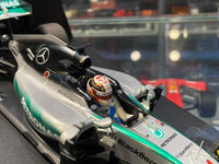 Mercedes - AMG F1 W06 n.44 (2015) 1:18 - L.Hamilton - World