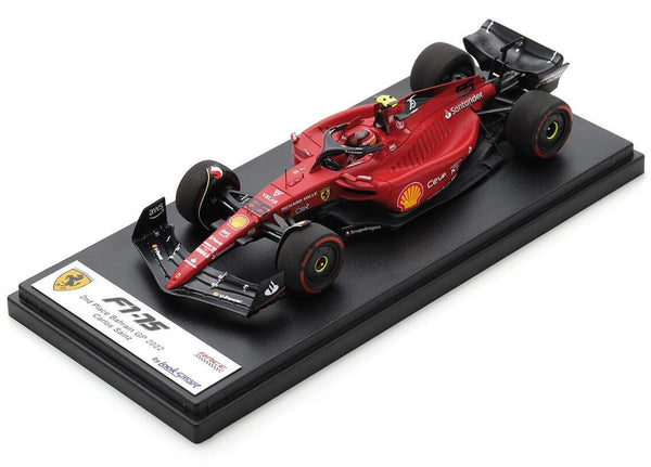 Scuderia Ferrari 2022 F1-75 No.55 - Carlos Sainz 1:43 Maqueta con Figura