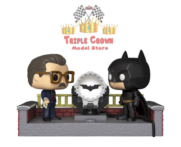 Batman with Light Up Bat Signal Batman's 80's! Movie Moment Vinyl Figu –  Triple Crown ModelStore