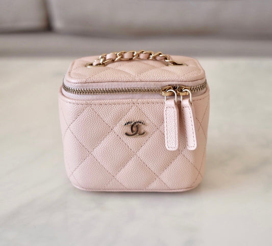 Chanel 22C Pink Caviar Mini Clutch With Chain Gold Card Shoulder Crossbody  Bag