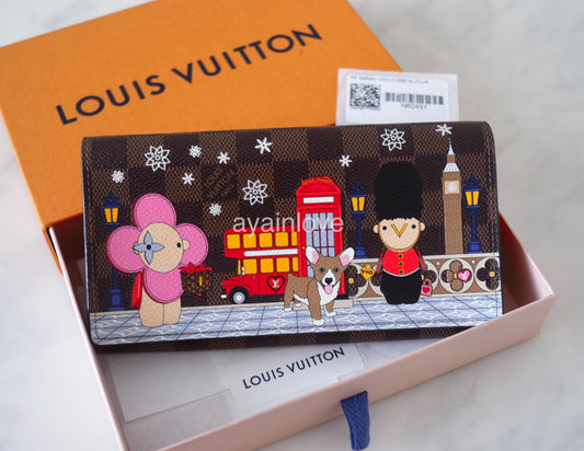 LV LOUIS VUITTON Animation Paris Holiday 2022 Key Pouch Card