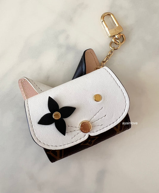 Louis Vuitton Cat And Mouse Airpods Cases