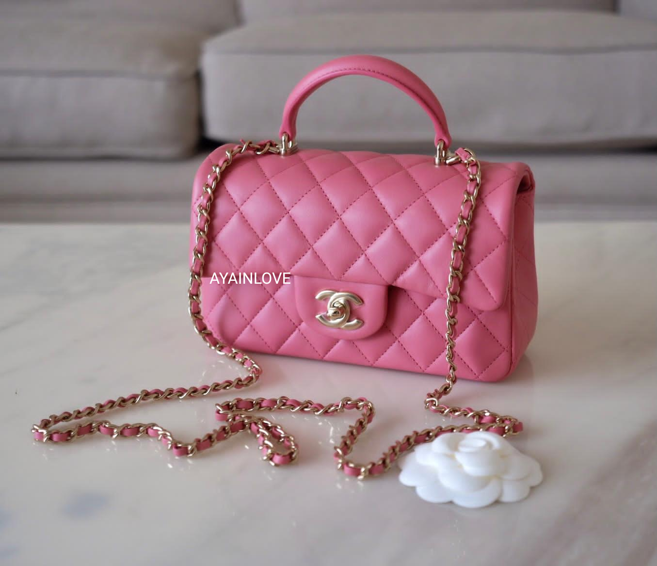 CHANEL 22A Pink Lamb Skin Top Handle Rectangular Mini Flap Bag Light G –  AYAINLOVE CURATED LUXURIES