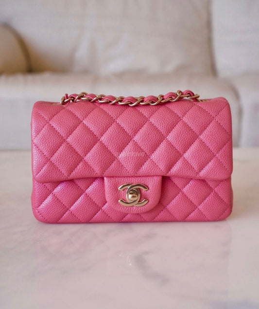 CHANEL 22S Pink Lamb Skin Rectangular Pearl Crush Vanity Gold Hardware