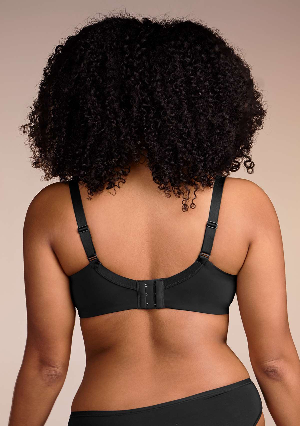 HSIA Gemma Smooth Padded T-shirt Everyday Bras - For Lift And Comfort - Black / 46 / C