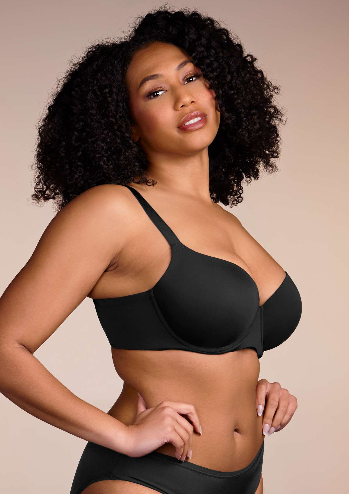 HSIA Gemma Smooth Padded T-shirt Everyday Bras - For Lift And Comfort - Black / 46 / C