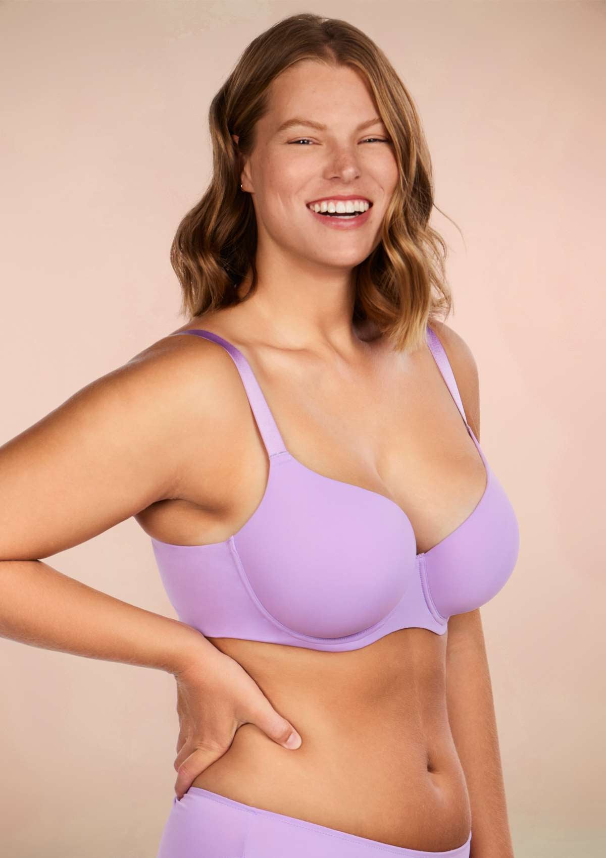 HSIA Gemma Smooth Lightly Padded T-shirt Bra For Heavy Breasts - Pink / 36 / DD/E