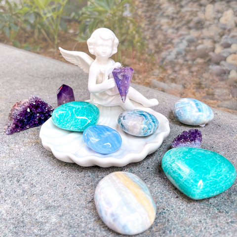 Complementary Crystals for Peaceful Rest and Sleep