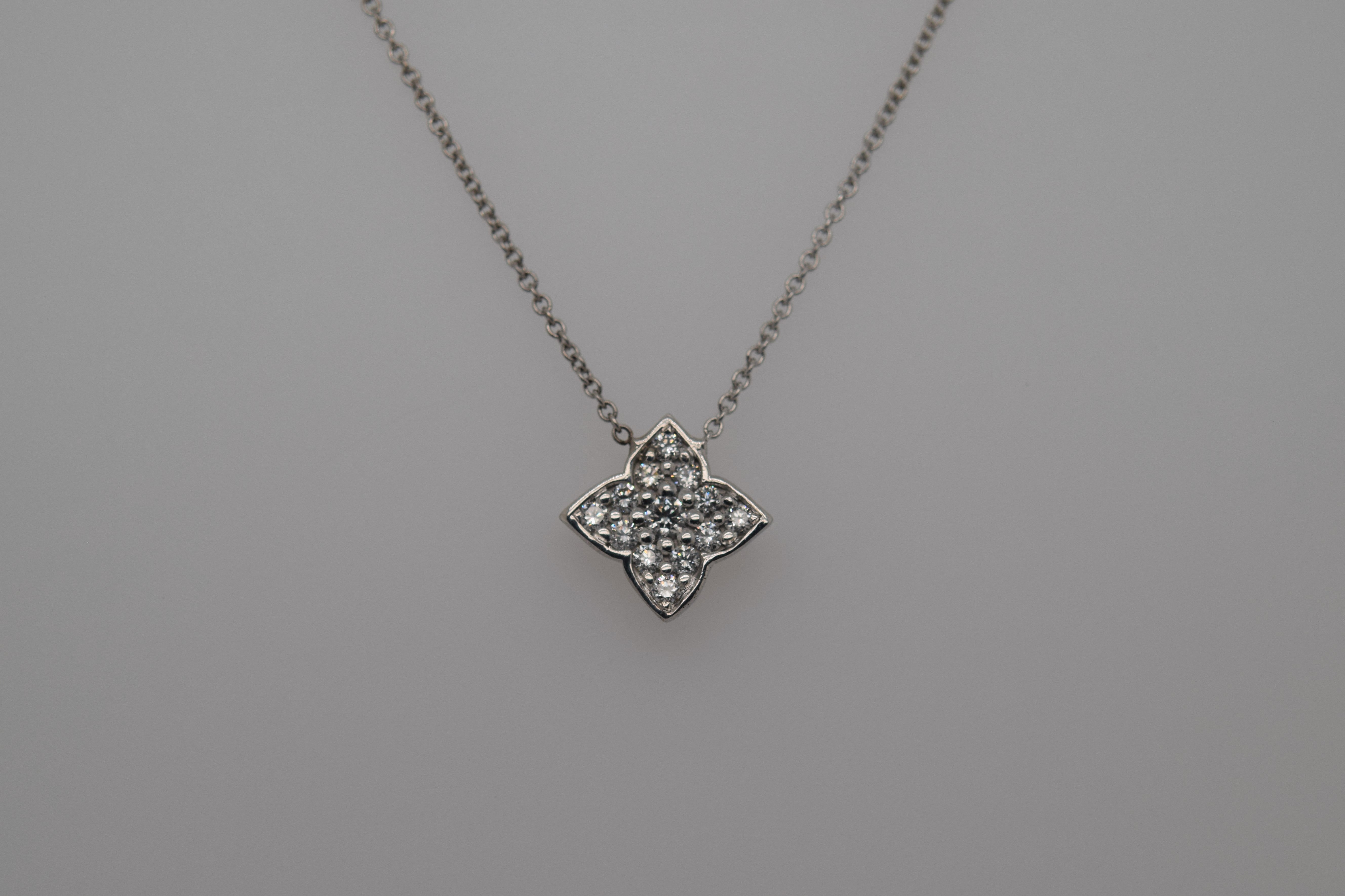 flower diamond pendant white gold