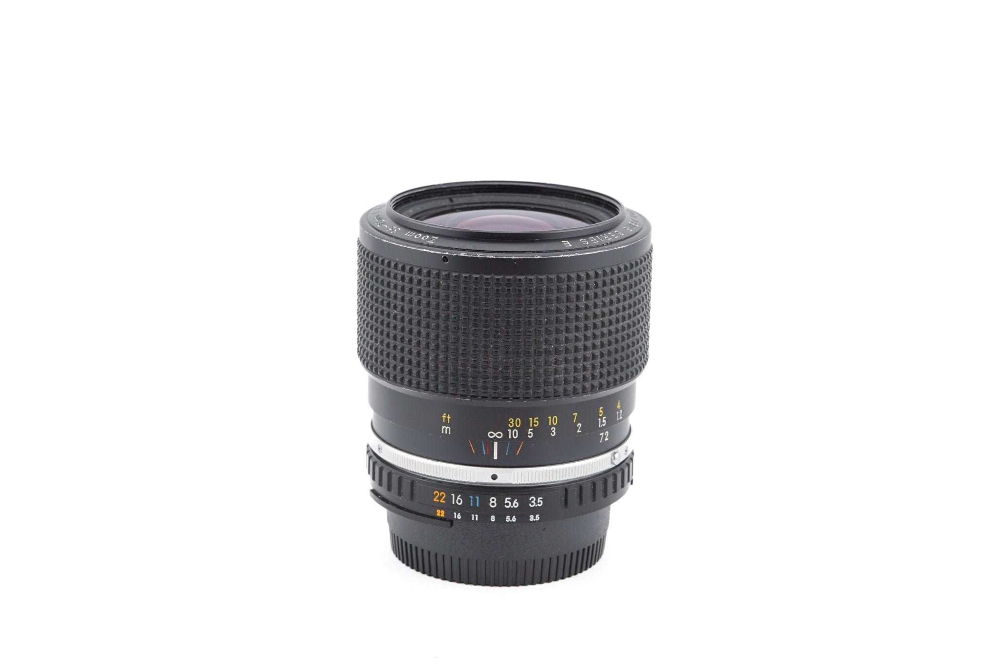 ニコン FM2 シルバー + SERIES E 36-72mm F3.5