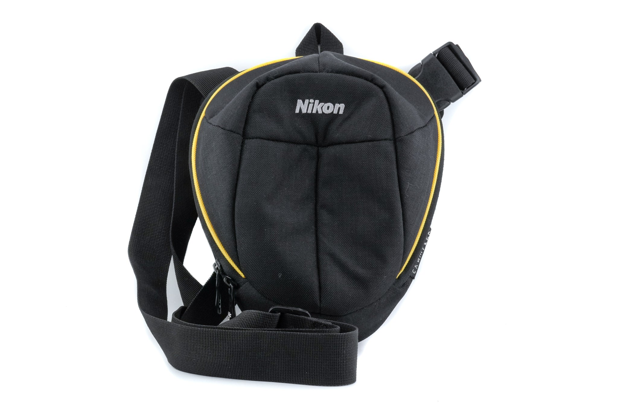ASCII.jp：Nikon×Crumplerコラボのスペシャルカメラバッグ発売
