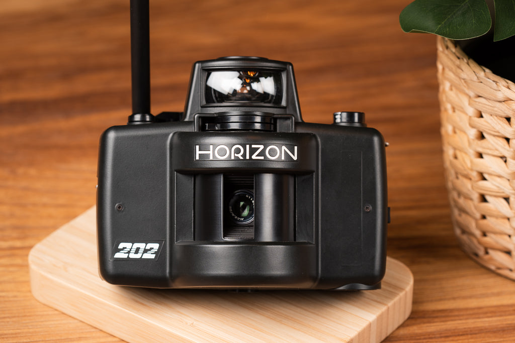 Horizon 202 film camera
