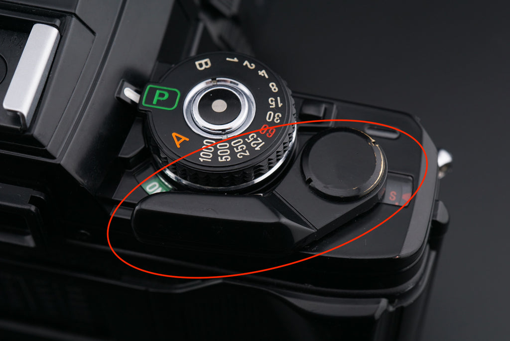 Minolta X-700 film camera film advance lever