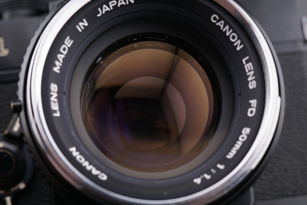 aperture of f1.4 of Canon FD 50mm f1.4 lens