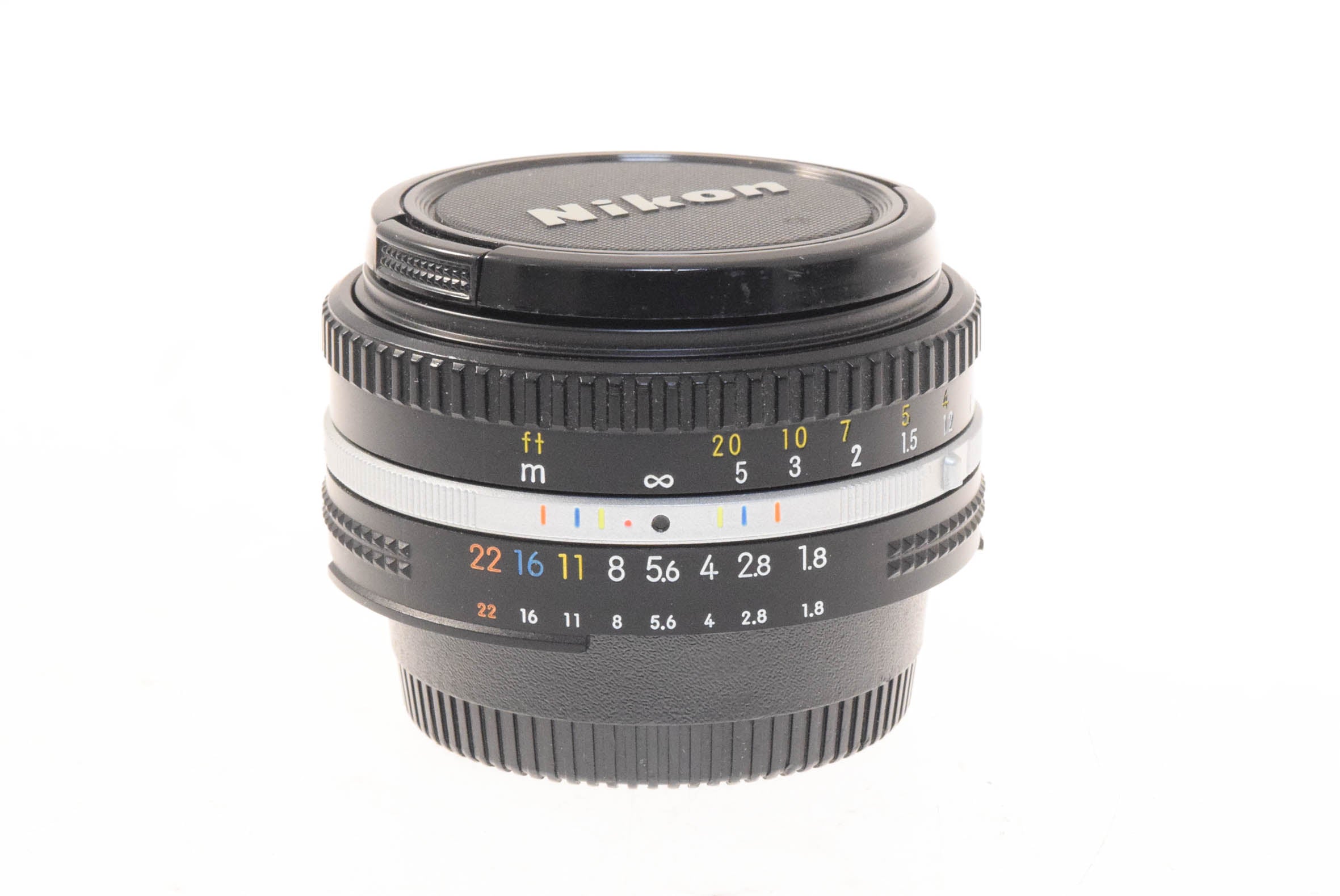 Nikon 50mm f1.8 Nikkor AI-S (0.45m) - Lens