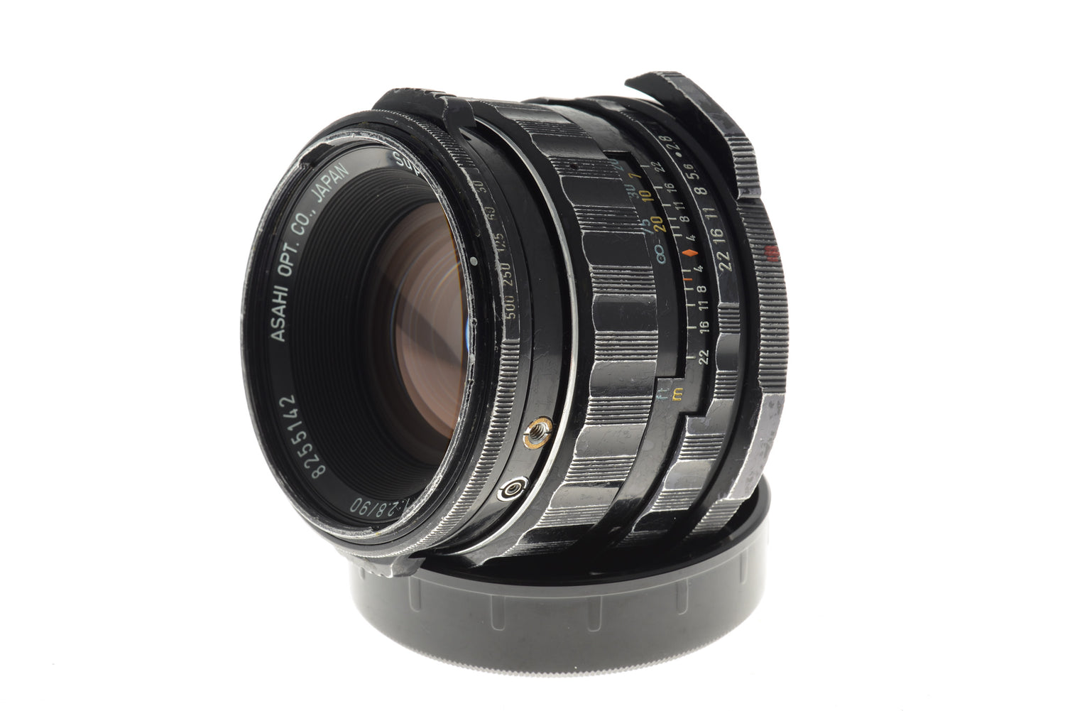 Pentax 90mm f2.8 LS Super-Multi-Coated Takumar 6x7